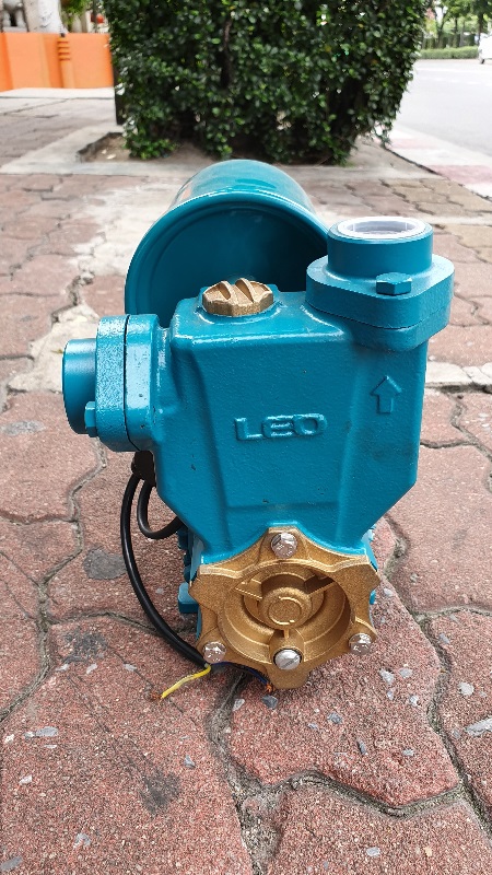 ปั๊มน้ำใบพัดเฟืองไม่ต้องล่อน้ำ อัตโนมัติ LEO PUMP LKSm130