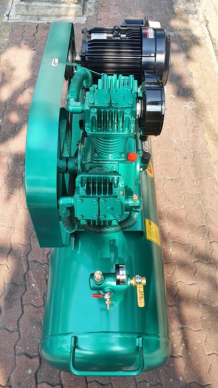ปั๊มลม Sunwa 5 HP TwoStage 220V 