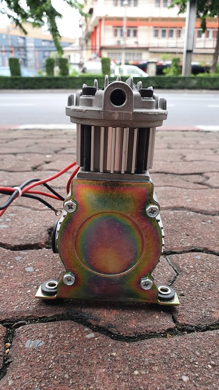 ปั๊มลมแบตเตอรี่ DC 24V